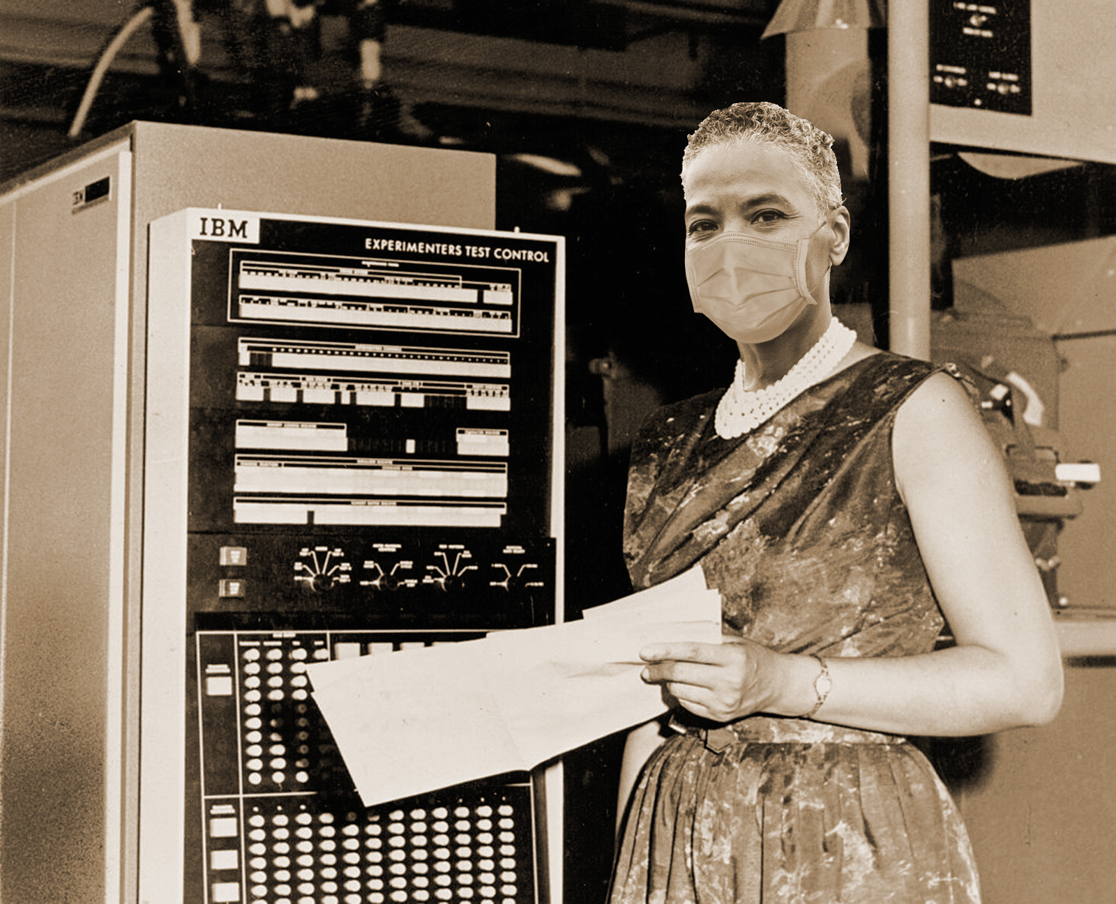 Salvaged IBM computers are working behind the scenes at the Spaceola Research Center in Florida.